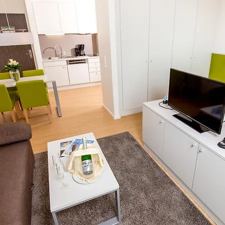 Carat Aparthotel 4*