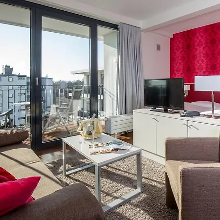 Carat Aparthotel 4*